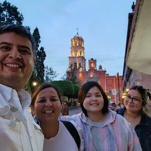 Meet your Posher, Jose